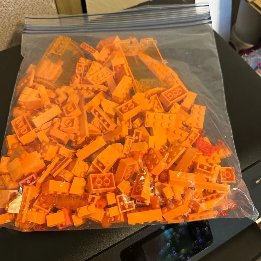 LEGO Yellow genuine Lego pieces & bricks. Bundle and save